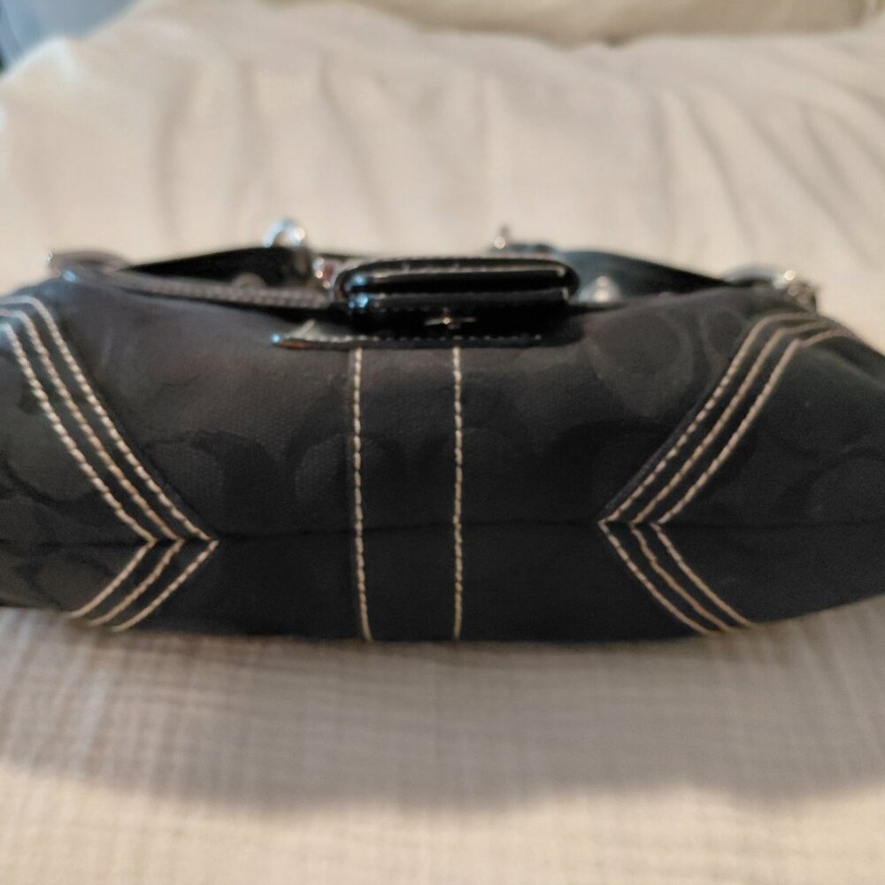 Coach Black Canvas and Leather Y2K Vintage Bag - Picture 7 of 9